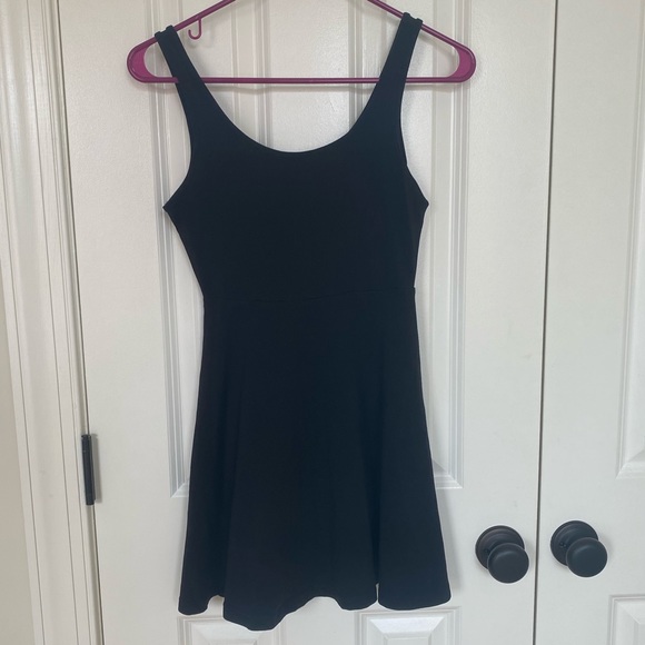 Express Skater Tank Dress - Picture 3 of 6